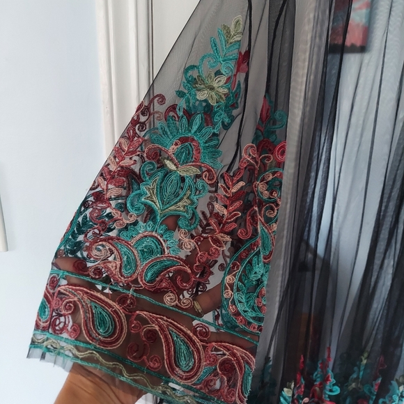 2 piece bundle Kimono, Cover Up - colorful, boho,chic - Picture 4 of 9